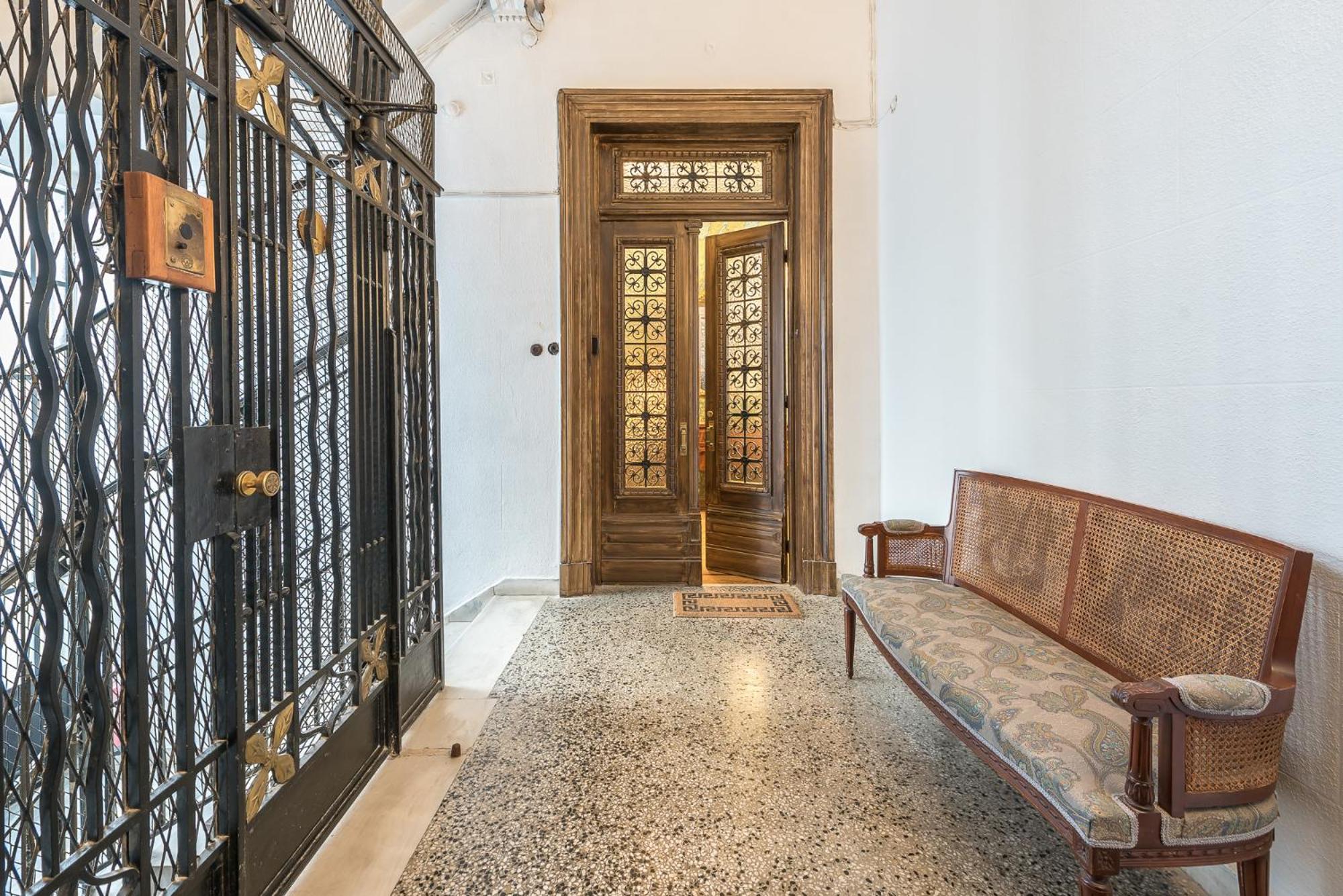 Apartamento The Rare Luxury Gem Near Syntagma, Kolonaki Square Atenas Exterior foto